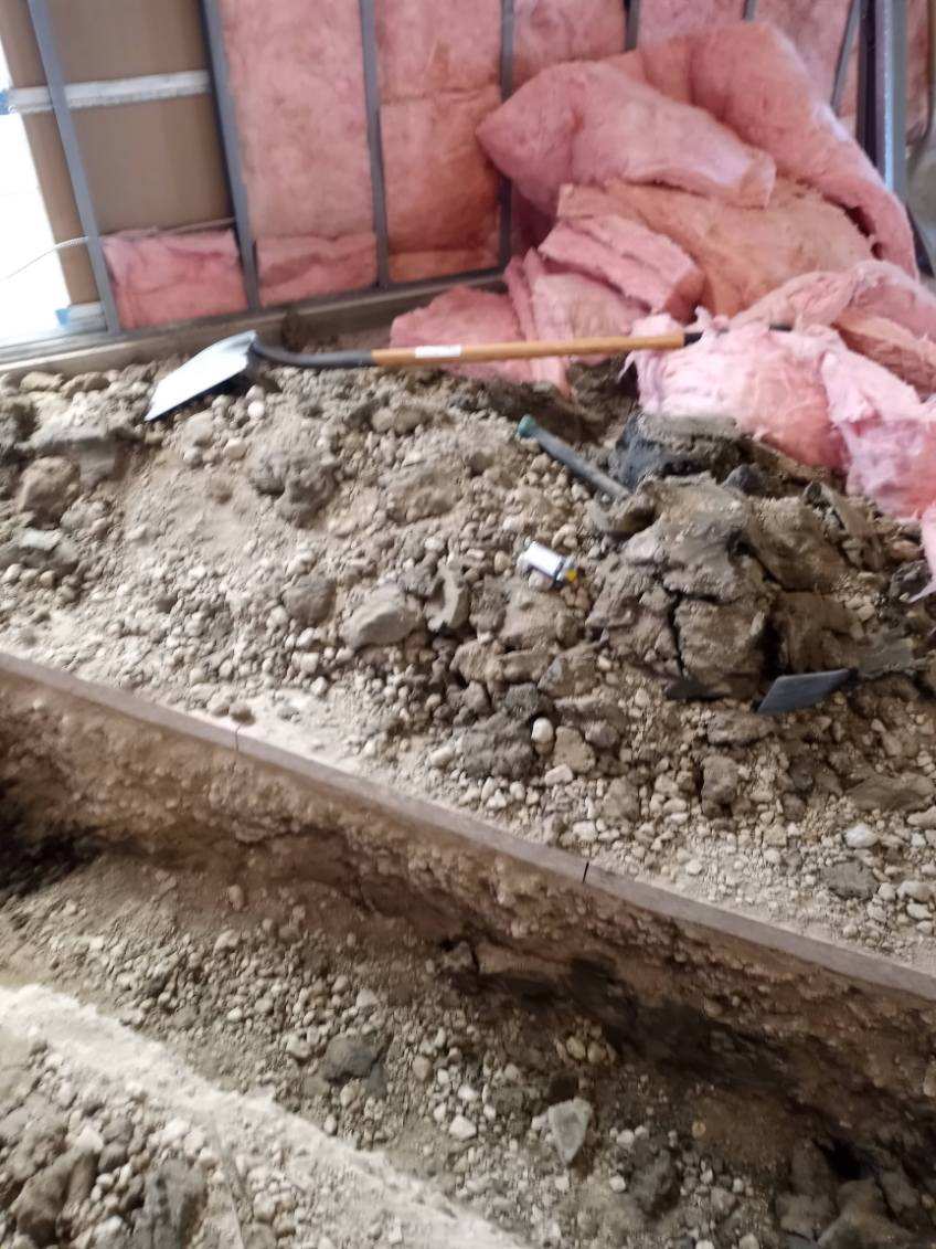 Warehouse material sorting